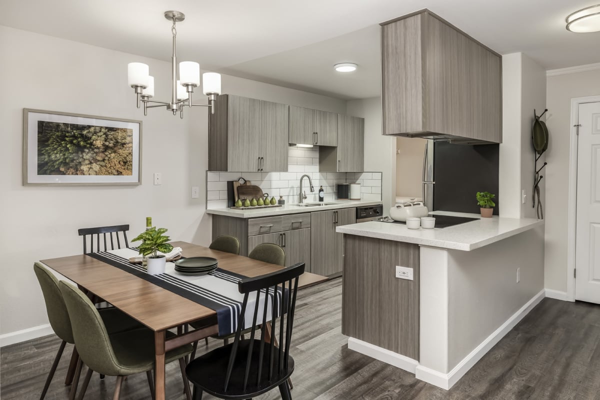 Apartments for Rent in Wilsonville Canyon Creek Apartments